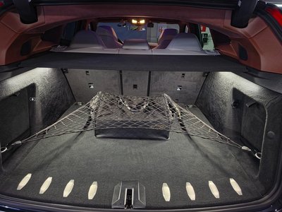 صورة 6 لـ 2023 BMW XM
