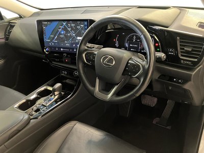 LEXUS NX - 4