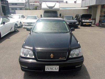 2002 Toyota CROWN ATHLETE — фото 2