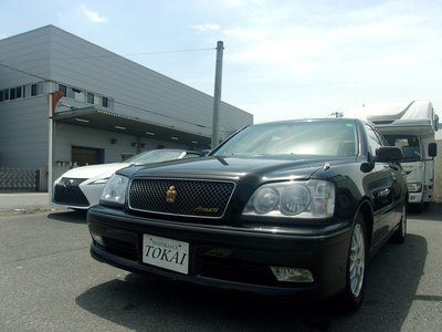 2002 Toyota CROWN ATHLETE — фото 1