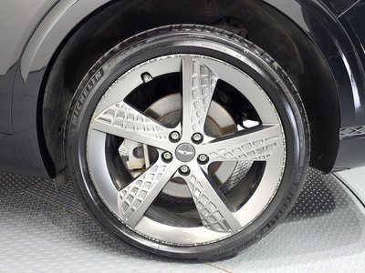 صورة 8 لـ 2022 Genesis GV70
