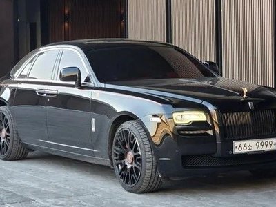 ROLLS-ROYCE GHOST - 2