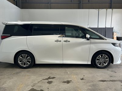 TOYOTA ALPHARD - 8