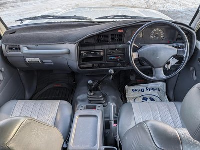 TOYOTA LAND CRUISER - 7