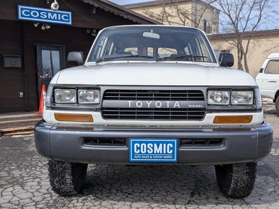 TOYOTA LAND CRUISER - 3