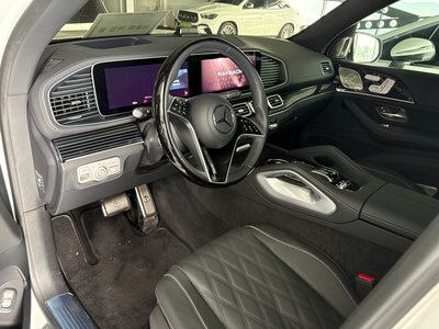 2025 Mercedes-BENZ GLS — фото 3
