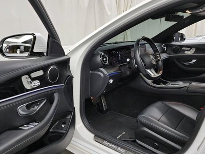 MERCEDES-BENZ E-CLASS - 10