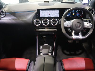 MERCEDES-BENZ GLA AMG - 3