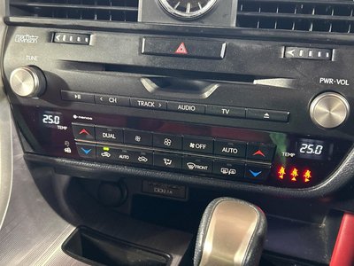صورة مصغرة 37 لـ 2020 Lexus RX