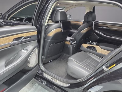2020 Genesis G90 缩略图 19