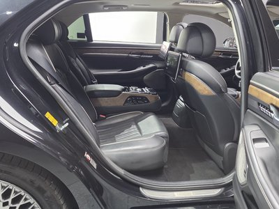2020 Genesis G90 缩略图 17