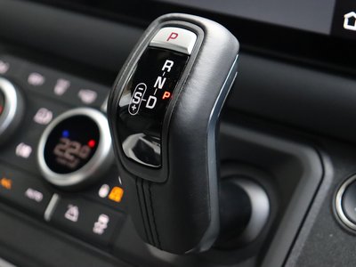 صورة مصغرة 80 لـ 2025 LAND Rover DEFENDER