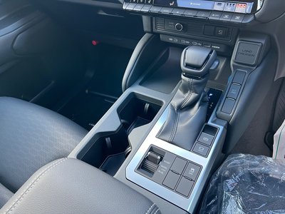 TOYOTA LAND CRUISER 250 - 8