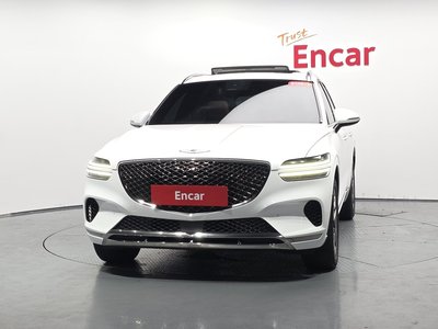 2021 Genesis GV70 photo 2