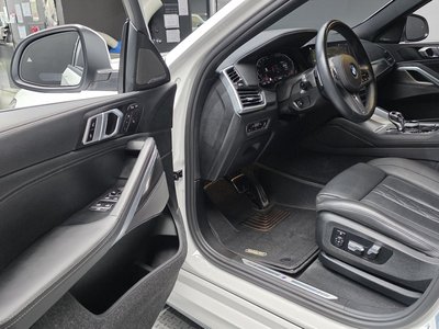 2023 BMW X6 — миниатюра 13