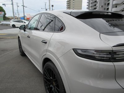 PORSCHE CAYENNE - 9