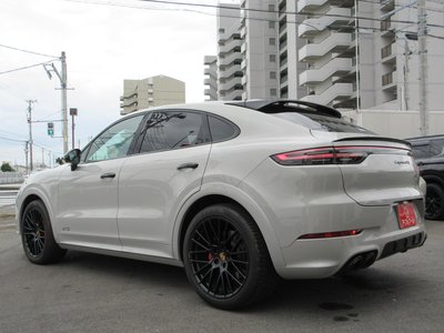 PORSCHE CAYENNE - 10