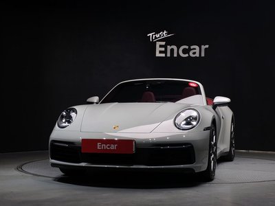 2021 Porsche 911 照片 2