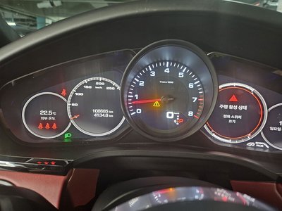 PORSCHE CAYENNE - 6