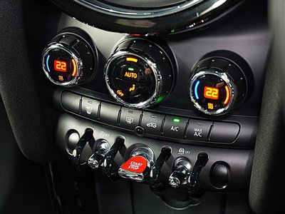 2020 MINI COOPER — миниатюра 15