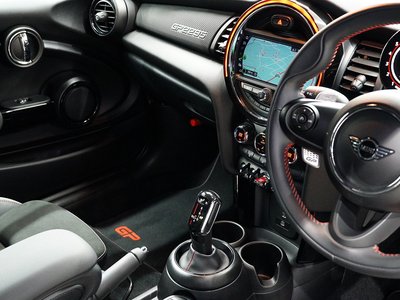 2020 MINI COOPER — миниатюра 11