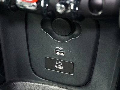 2020 MINI COOPER — миниатюра 16