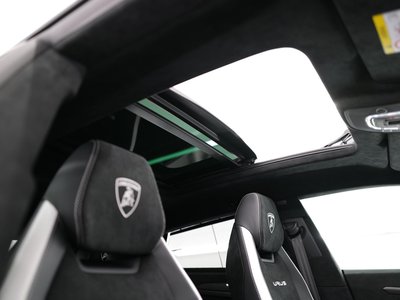 صورة مصغرة 49 لـ 2025 Lamborghini URUS