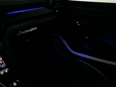 صورة مصغرة 30 لـ 2025 Lamborghini URUS