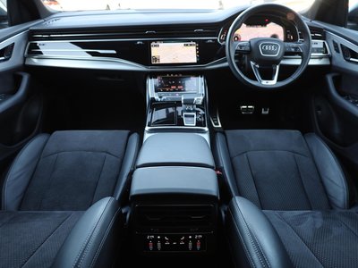 صورة مصغرة 56 لـ 2020 AUDI Q8