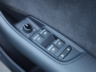 صورة مصغرة 47 لـ 2020 AUDI Q8