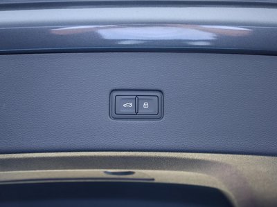 صورة مصغرة 49 لـ 2020 AUDI Q8