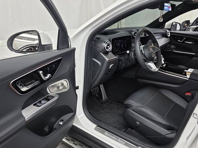 2024 Mercedes-BENZ GLC — миниатюра 13