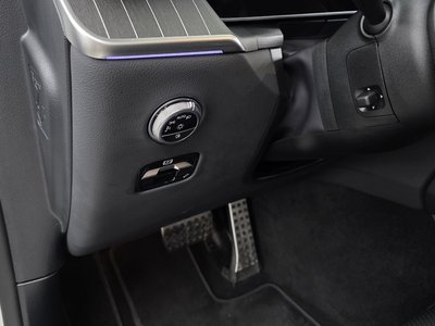 2024 Mercedes-BENZ GLC — миниатюра 31