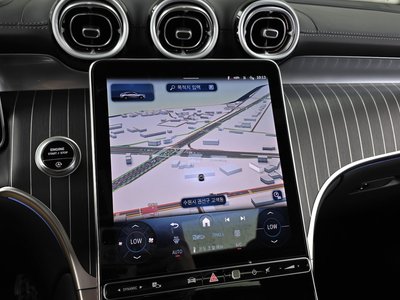 2024 Mercedes-BENZ GLC — миниатюра 19
