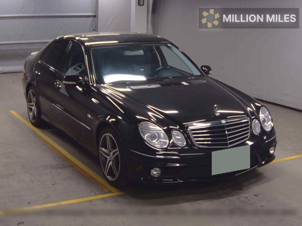 MERCEDES-BENZ E-CLASS - View 1