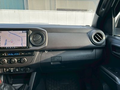 صورة 41 لـ 2019 Toyota TACOMA
