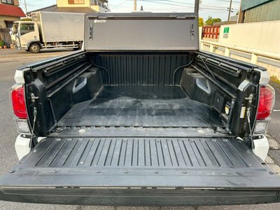 صورة 46 لـ 2019 Toyota TACOMA