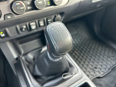 صورة 18 لـ 2019 Toyota TACOMA