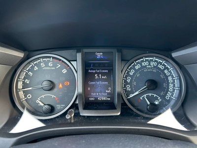 صورة 16 لـ 2019 Toyota TACOMA