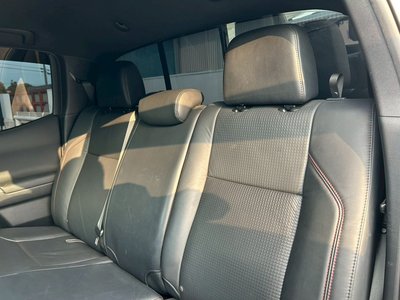 صورة 43 لـ 2019 Toyota TACOMA