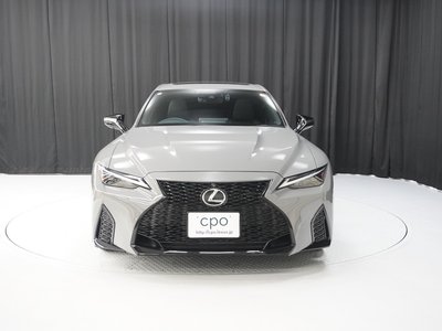 2022 Lexus IS photo 7
