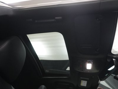 صورة مصغرة 28 لـ 2022 Lexus IS