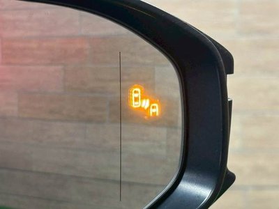 TOYOTA CROWN SPORT - 8