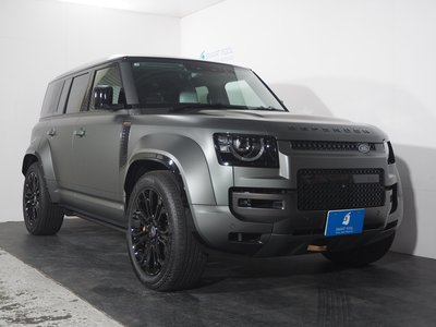 LAND ROVER DEFENDER - 1