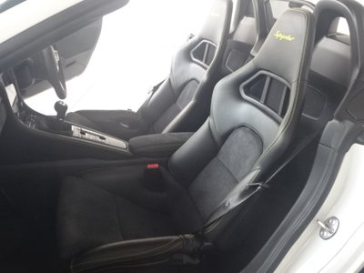 2020 Porsche 718 SPYDER 缩略图 23