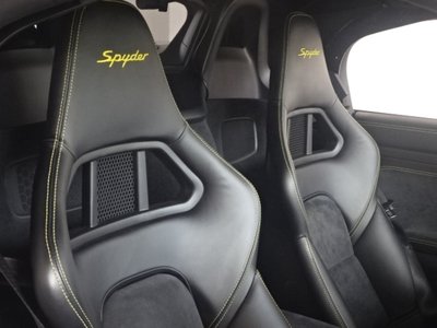 2020 Porsche 718 SPYDER 缩略图 25