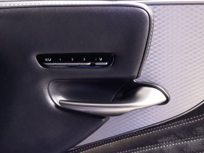 صورة مصغرة 42 لـ 2018 Lexus LS