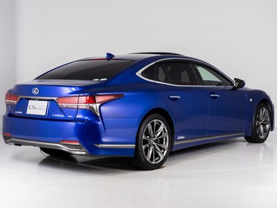 صورة مصغرة 11 لـ 2018 Lexus LS