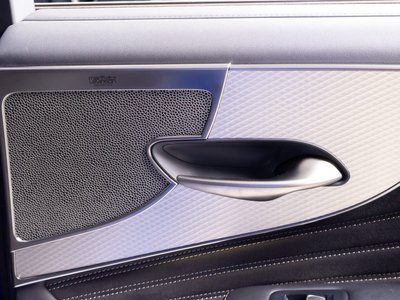 صورة 5 لـ 2018 Lexus LS