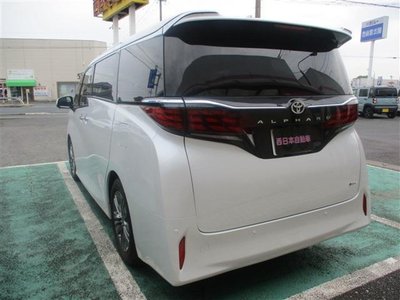 TOYOTA ALPHARD - 5
